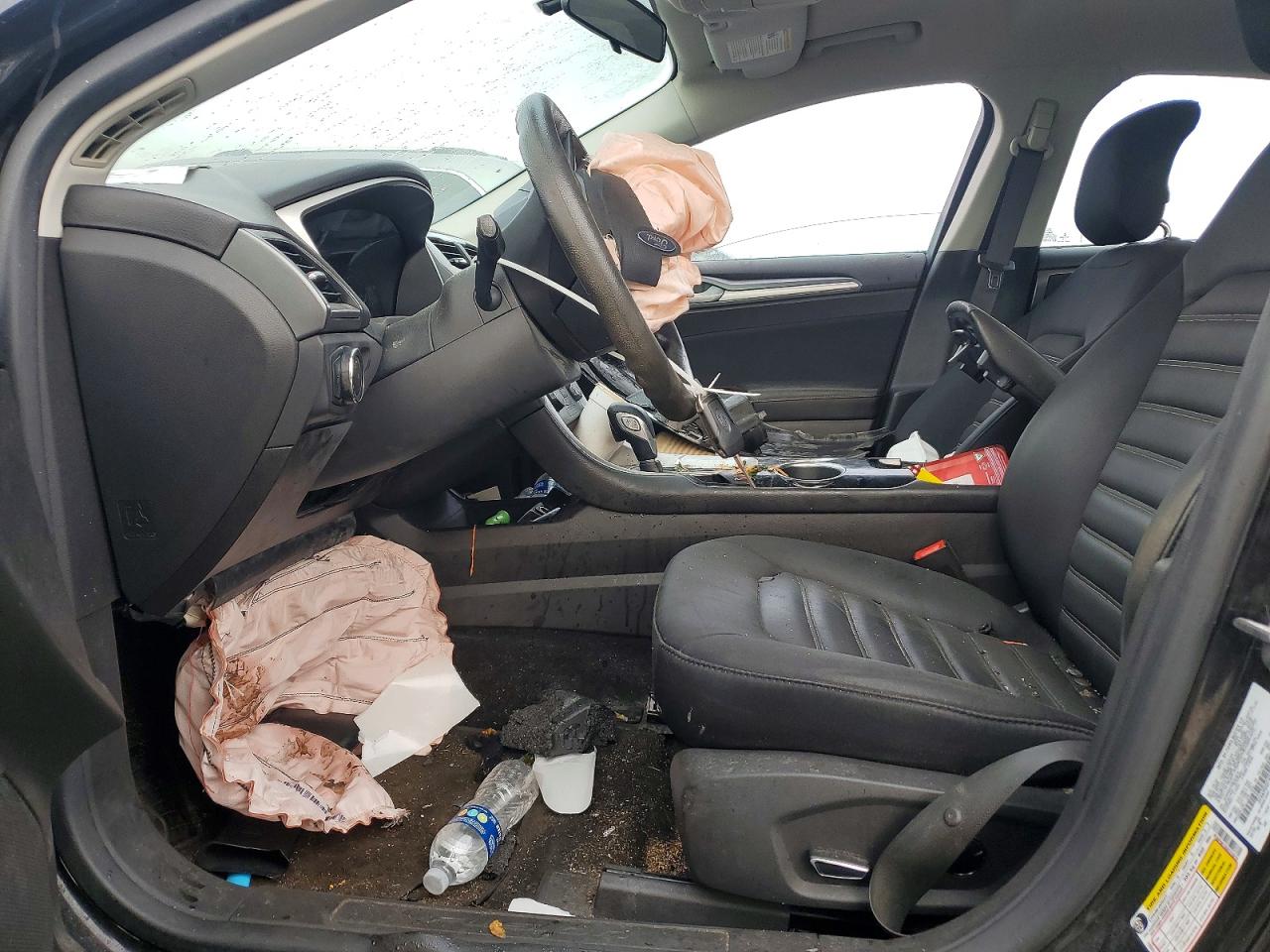 2013 FORD FUSION SE photo 13