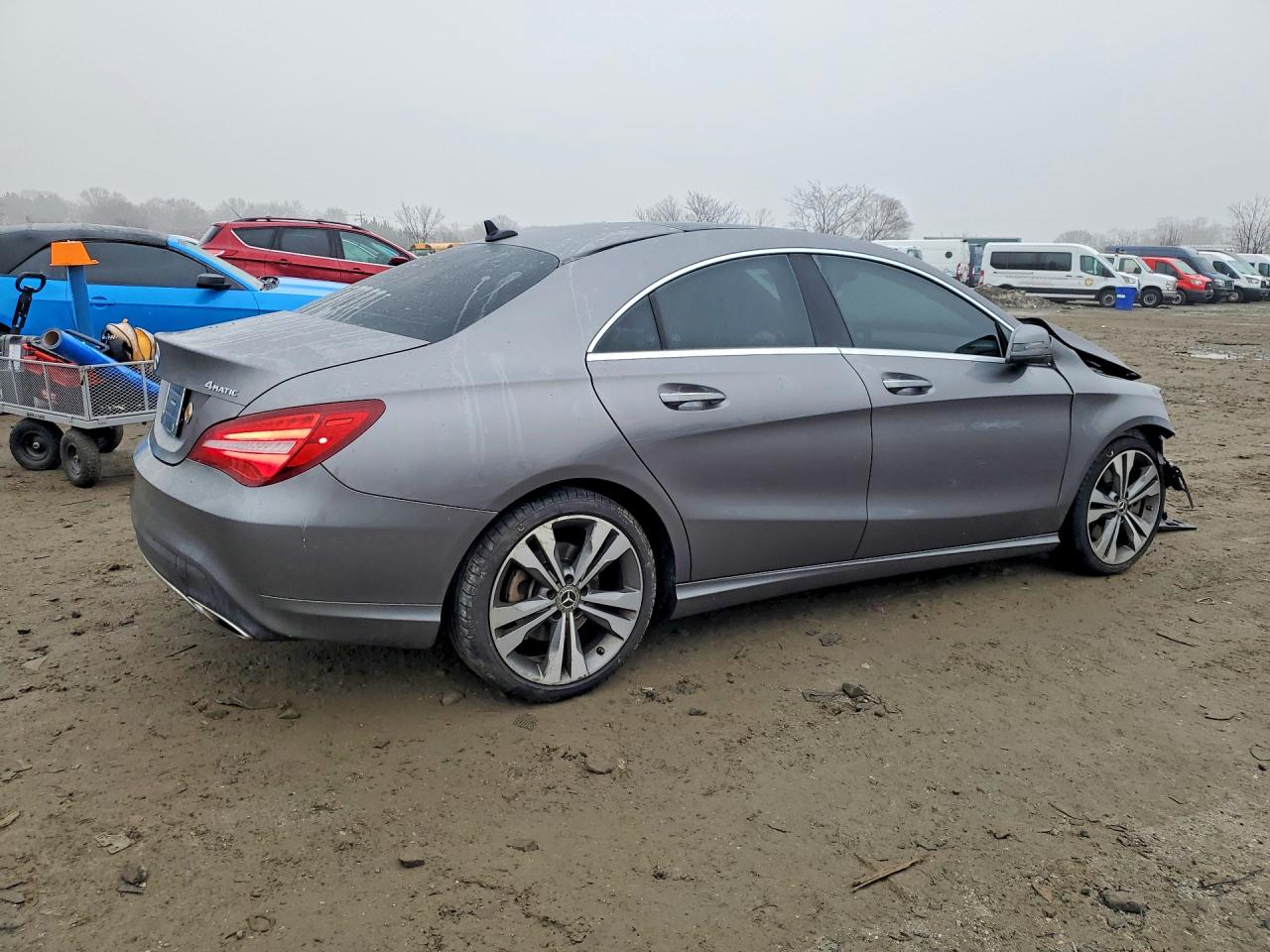 2018 MERCEDES-BENZ CLA 250 4MATIC photo 3