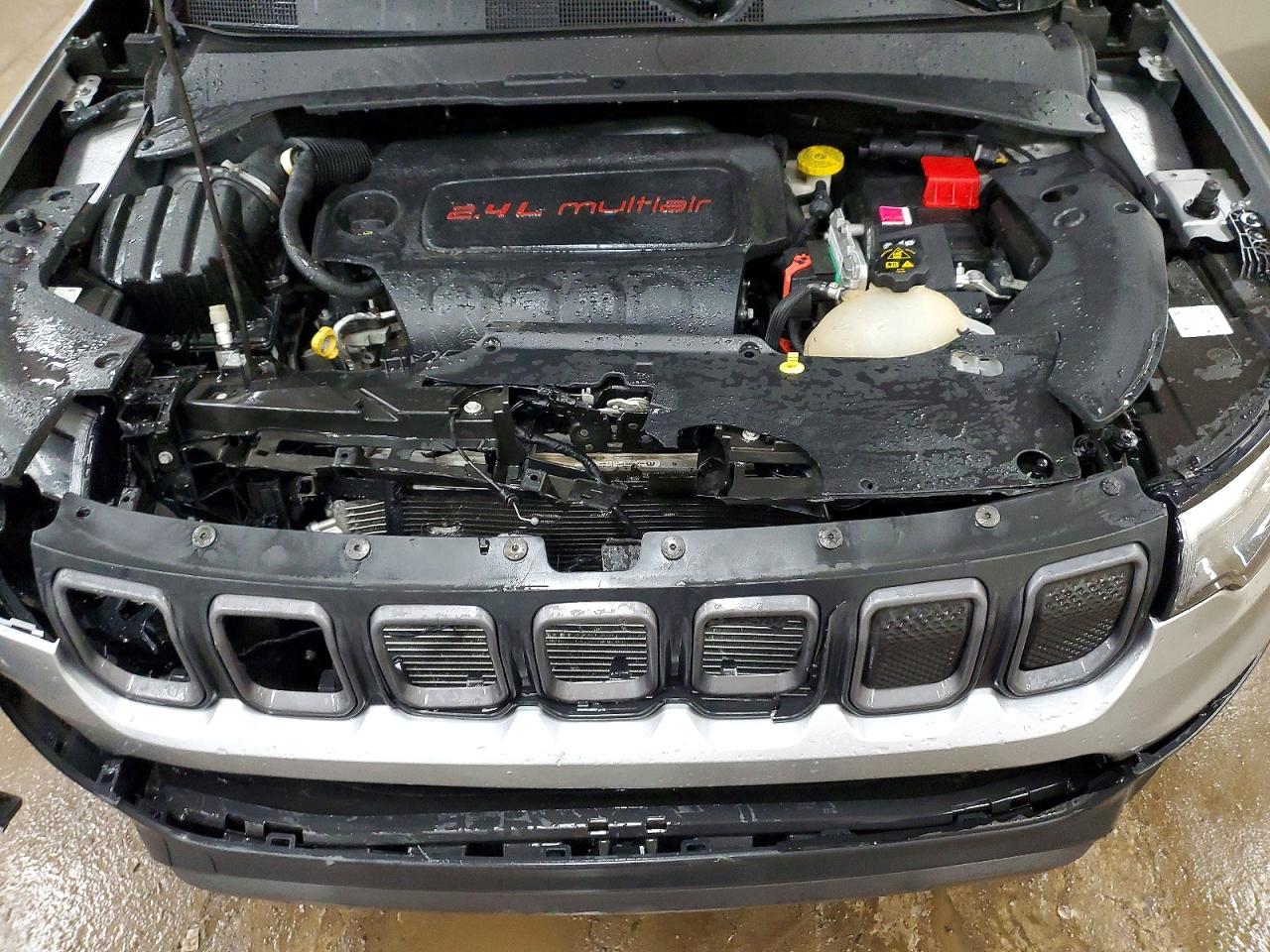 2022 JEEP COMPASS TRAILHAWK photo 12