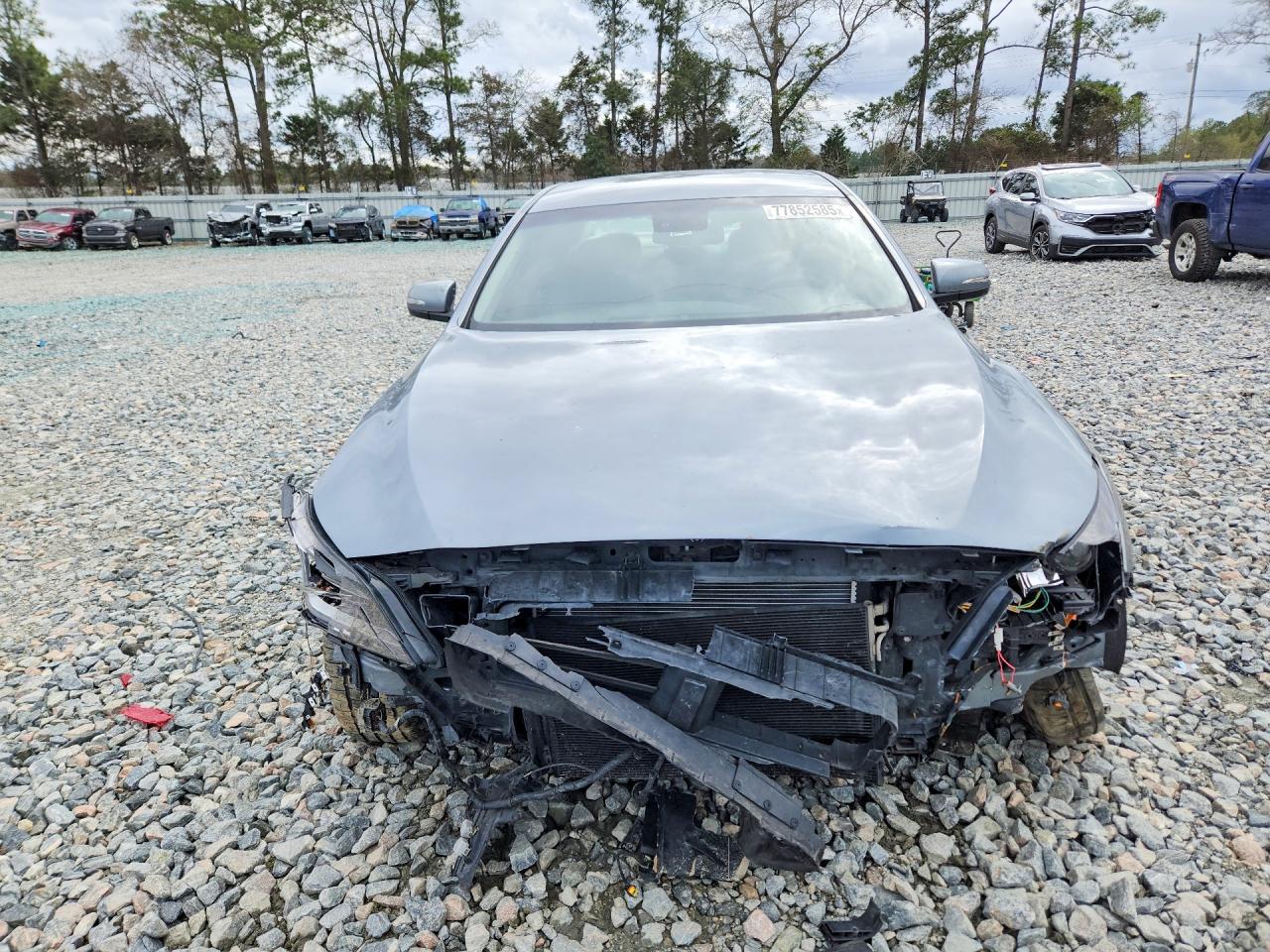 2015 HYUNDAI GENESIS 3.8L photo 9