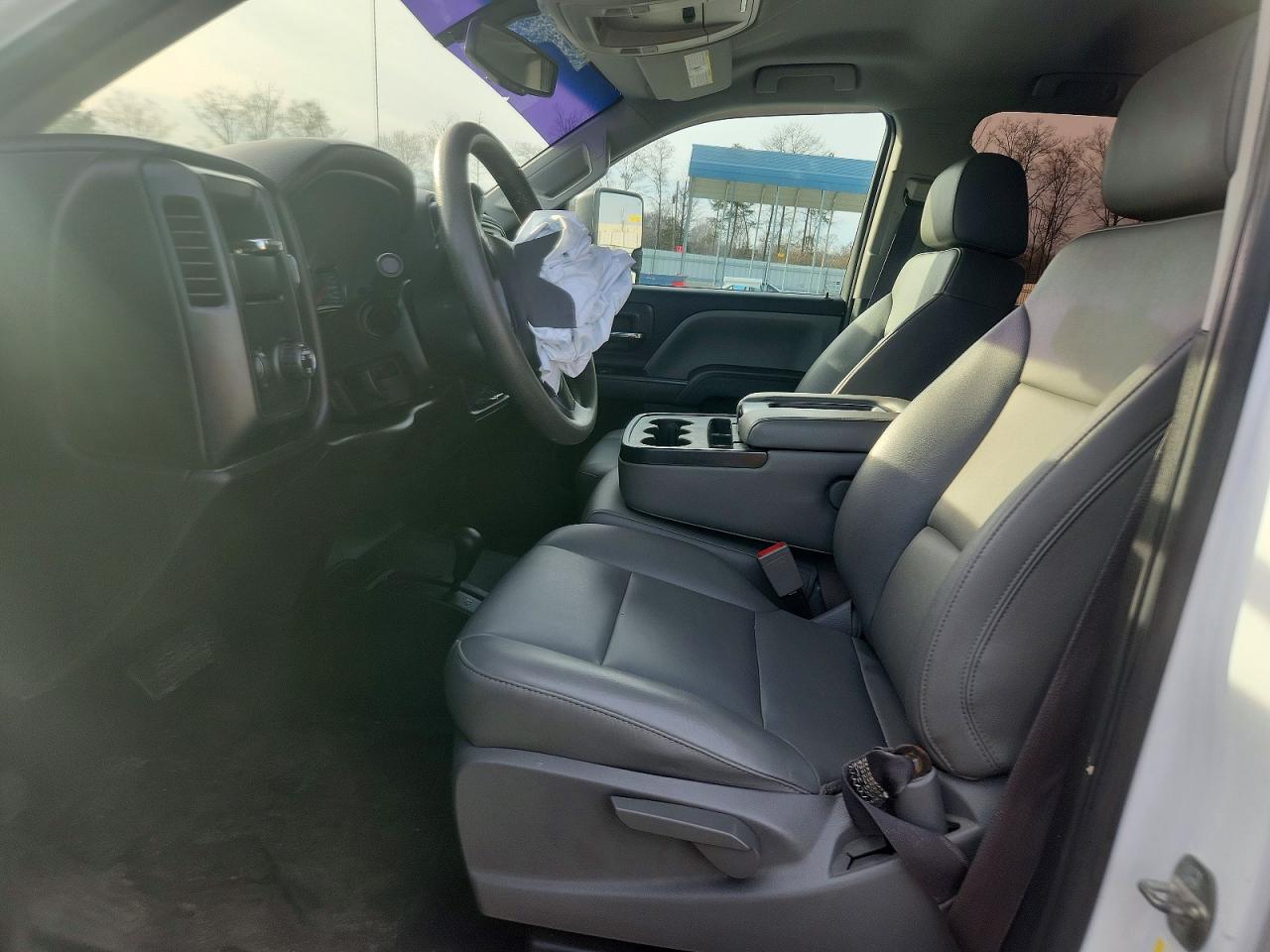 2017 CHEVROLET SILVERADO K1500 photo 7