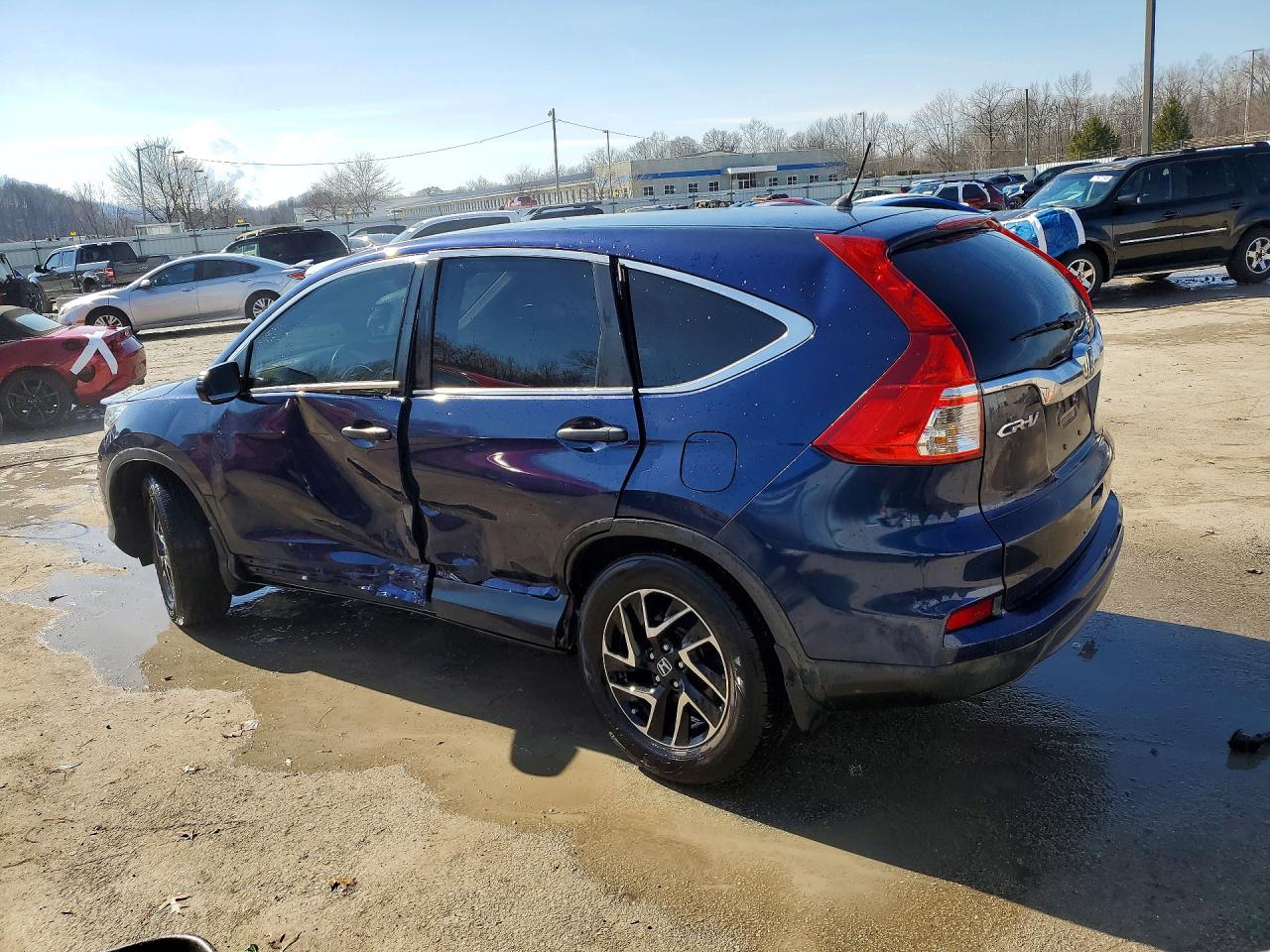 2016 HONDA CR-V SE photo 2
