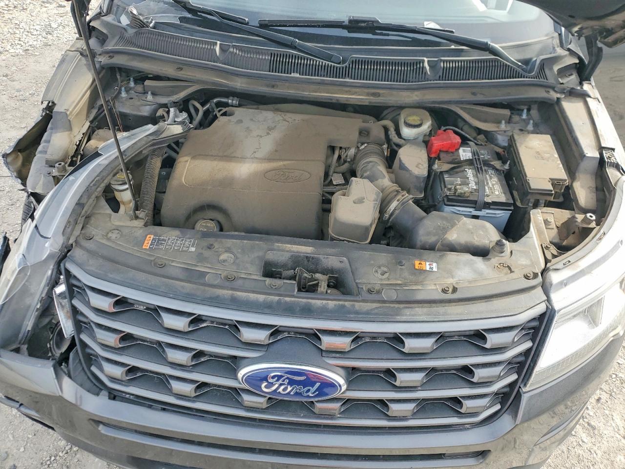2017 FORD EXPLORER XLT photo 23