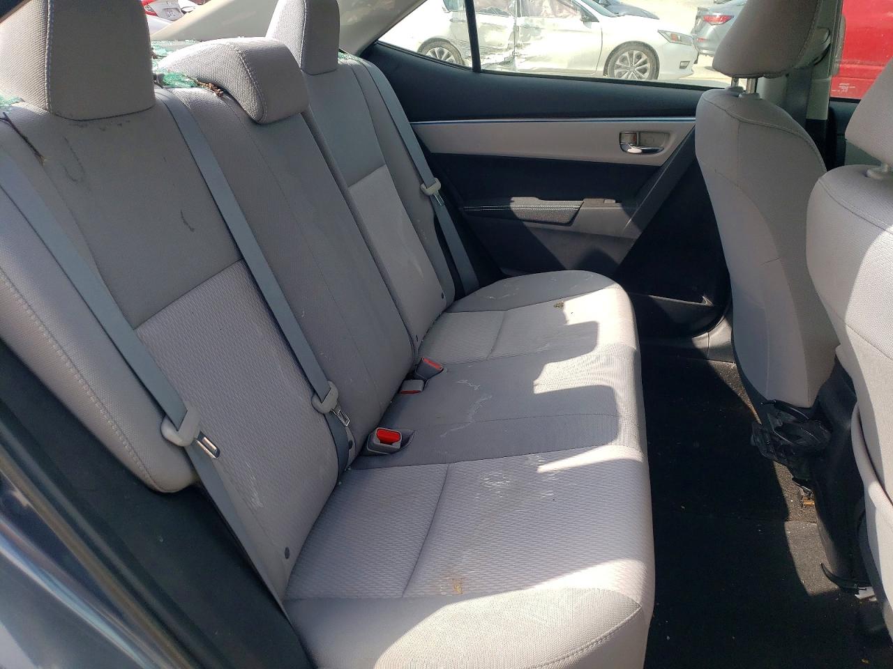 2014 TOYOTA COROLLA L photo 19