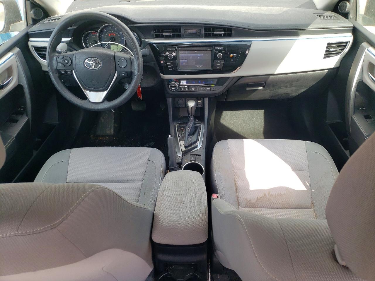 2014 TOYOTA COROLLA L photo 15