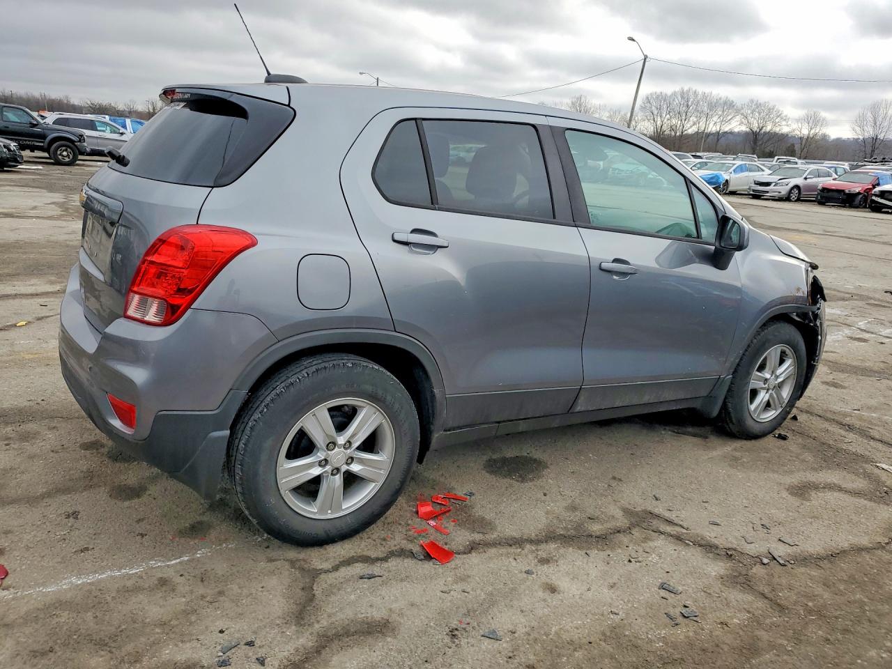 2020 CHEVROLET TRAX LS photo 5