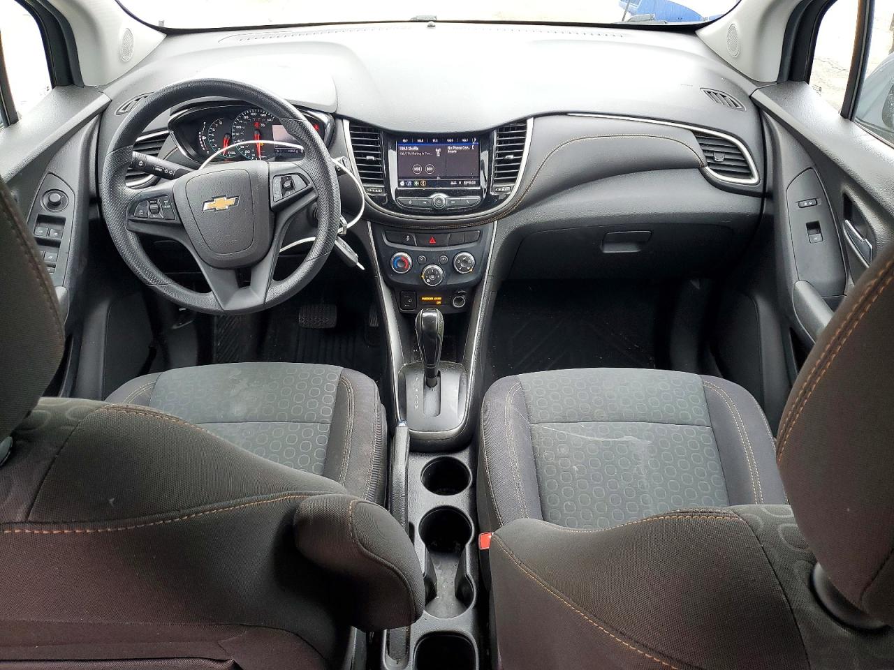 2020 CHEVROLET TRAX LS photo 15