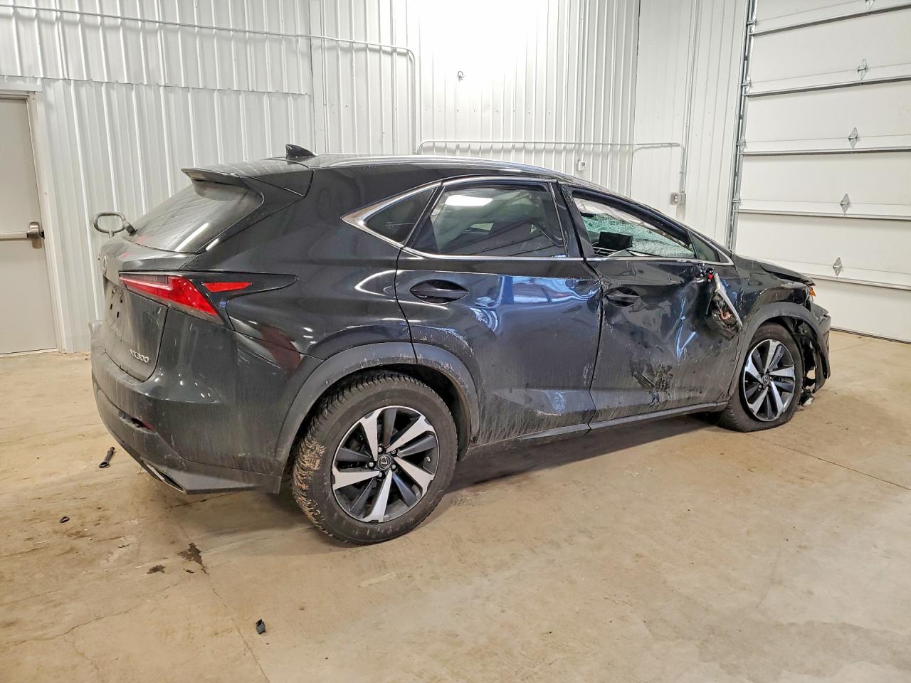 2020 LEXUS NX 300 photo 5