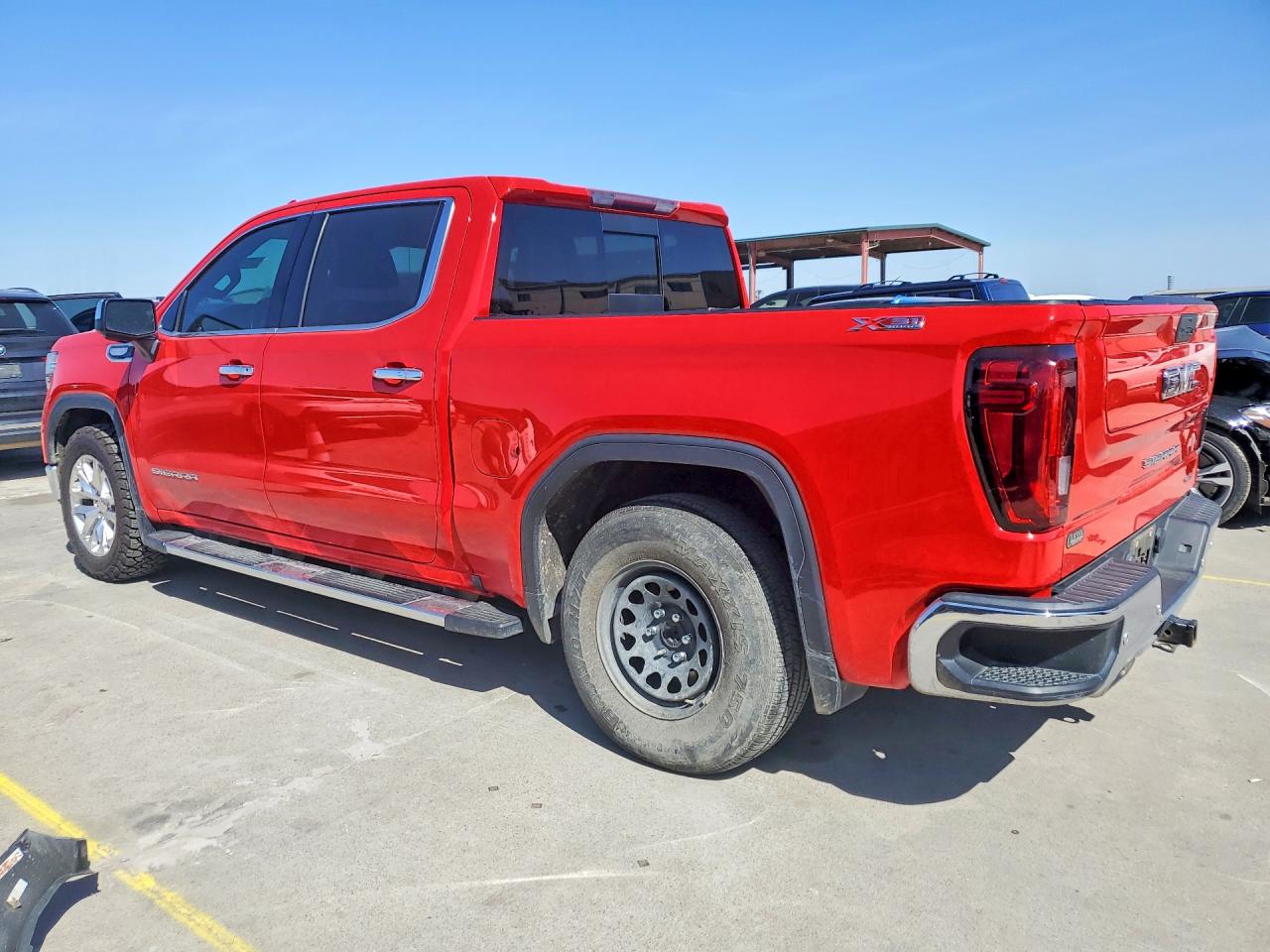 2020 GMC SIERRA K1500 SLT photo 4