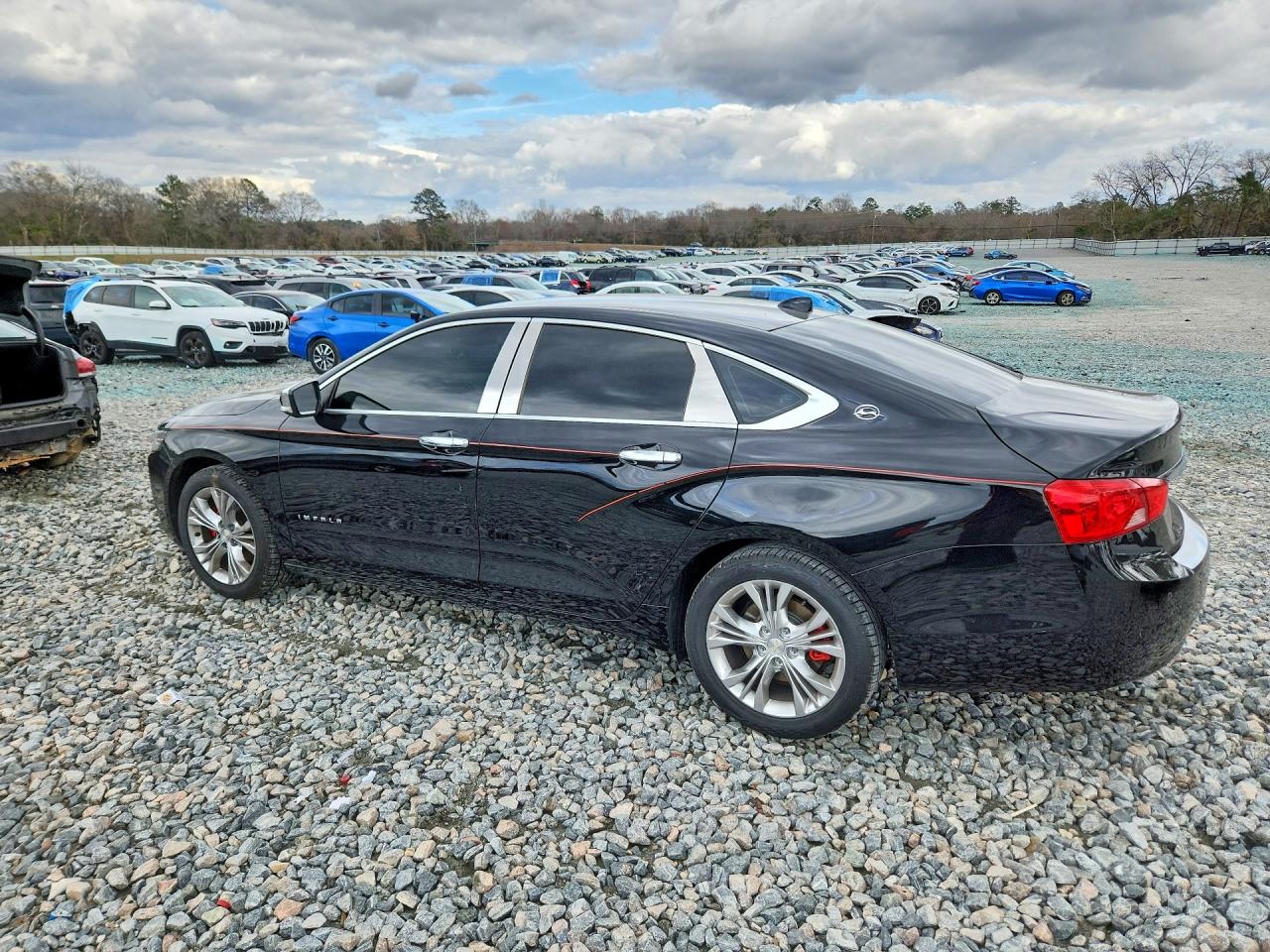 2014 CHEVROLET IMPALA LT photo 2