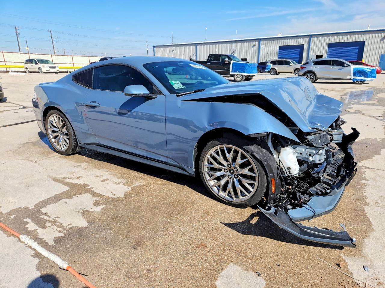 2024 FORD MUSTANG photo 7