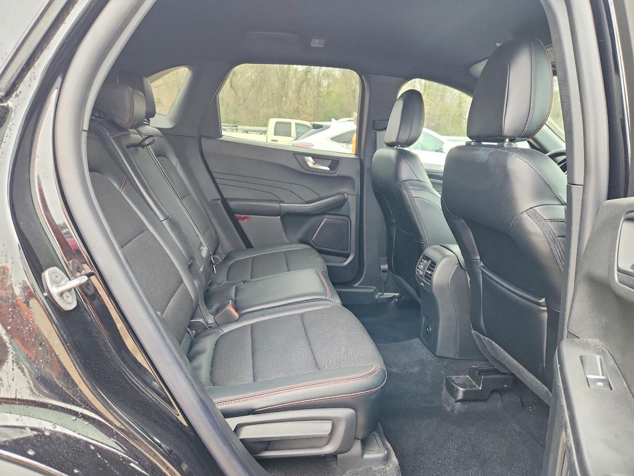 2025 FORD ESCAPE ST LINE photo 21