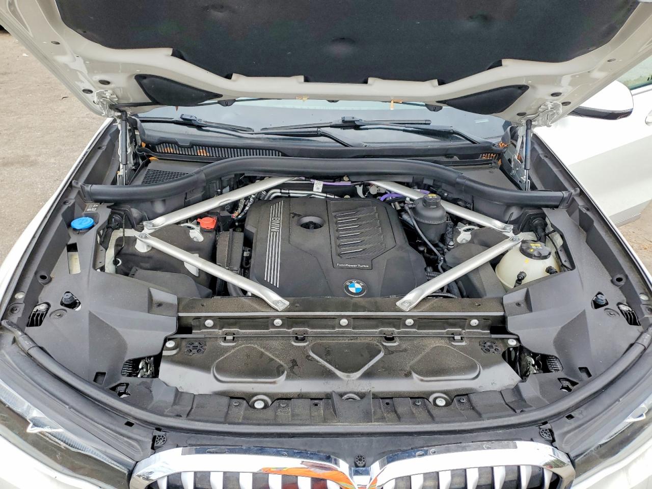 2021 BMW X7 photo 12