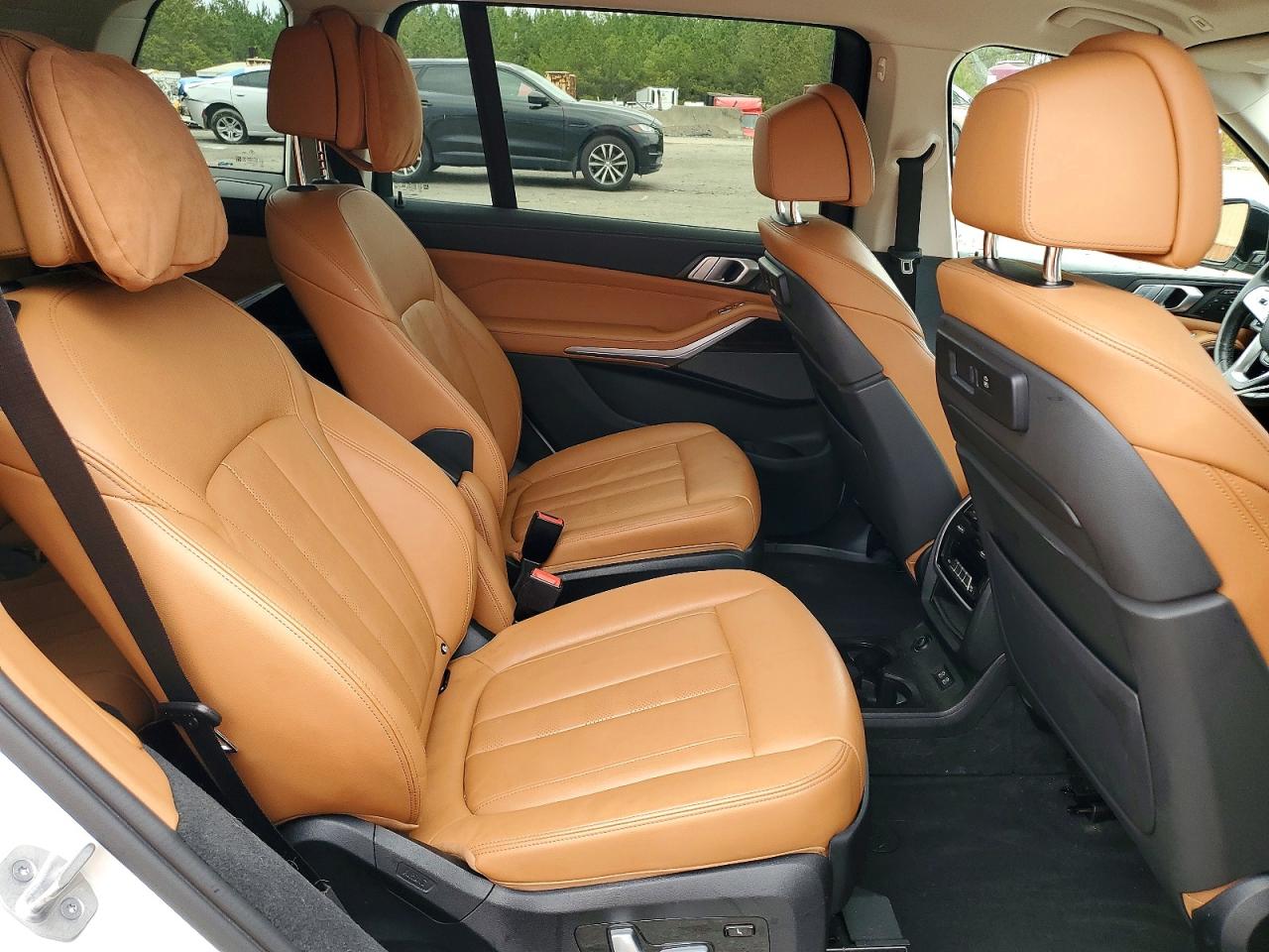 2021 BMW X7 photo 11