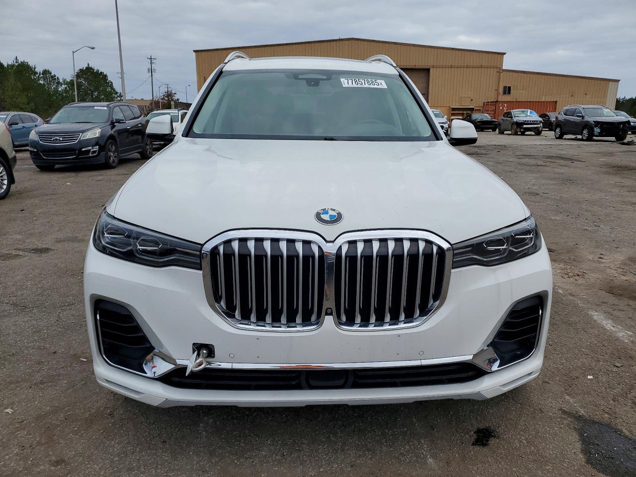 2021 BMW X7 photo 5