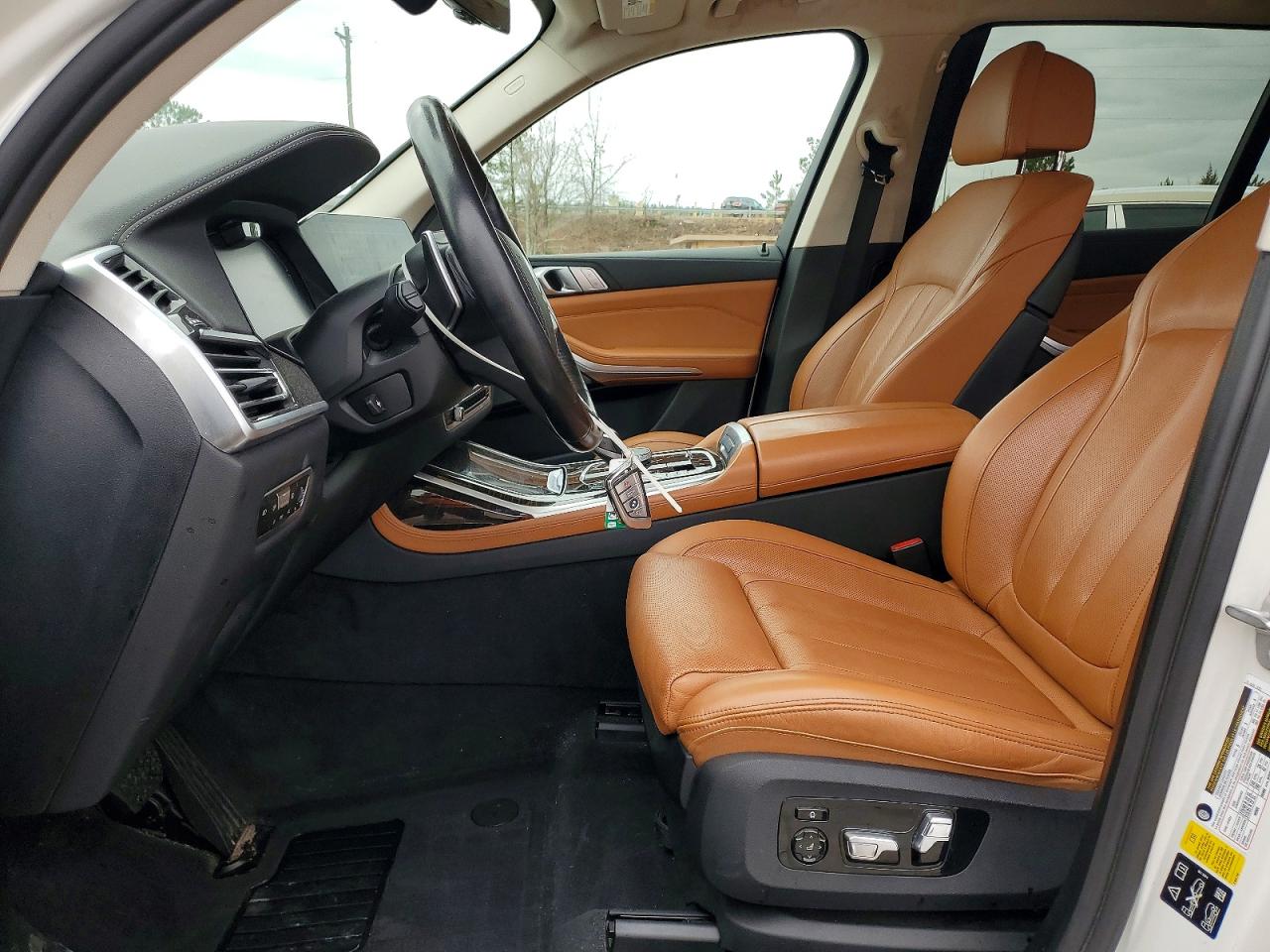 2021 BMW X7 photo 7
