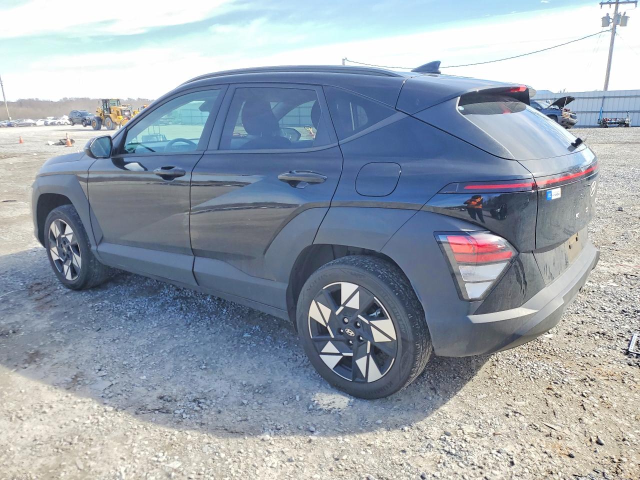 2024 HYUNDAI KONA SEL photo 4