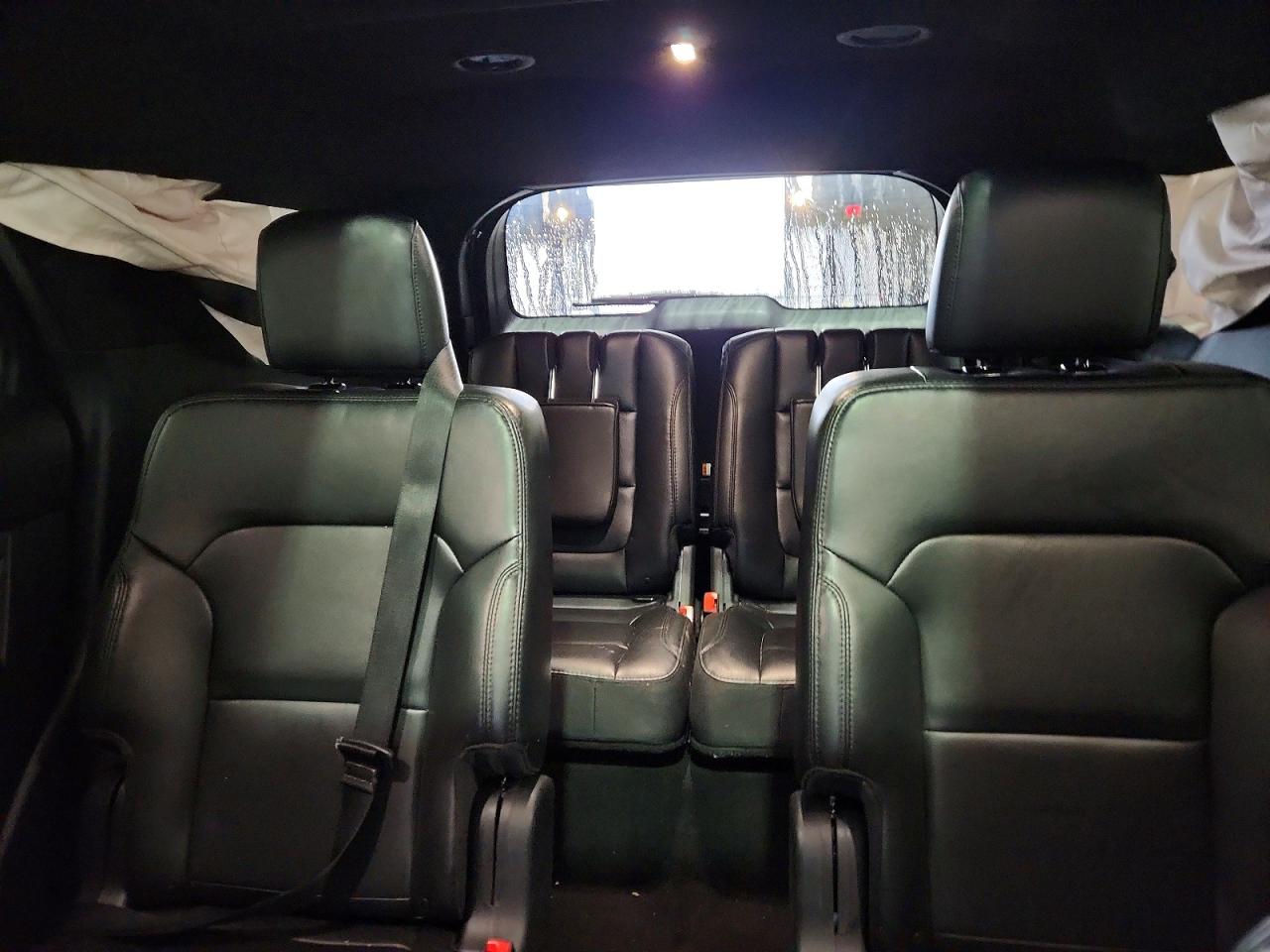 2019 FORD EXPLORER XLT photo 10