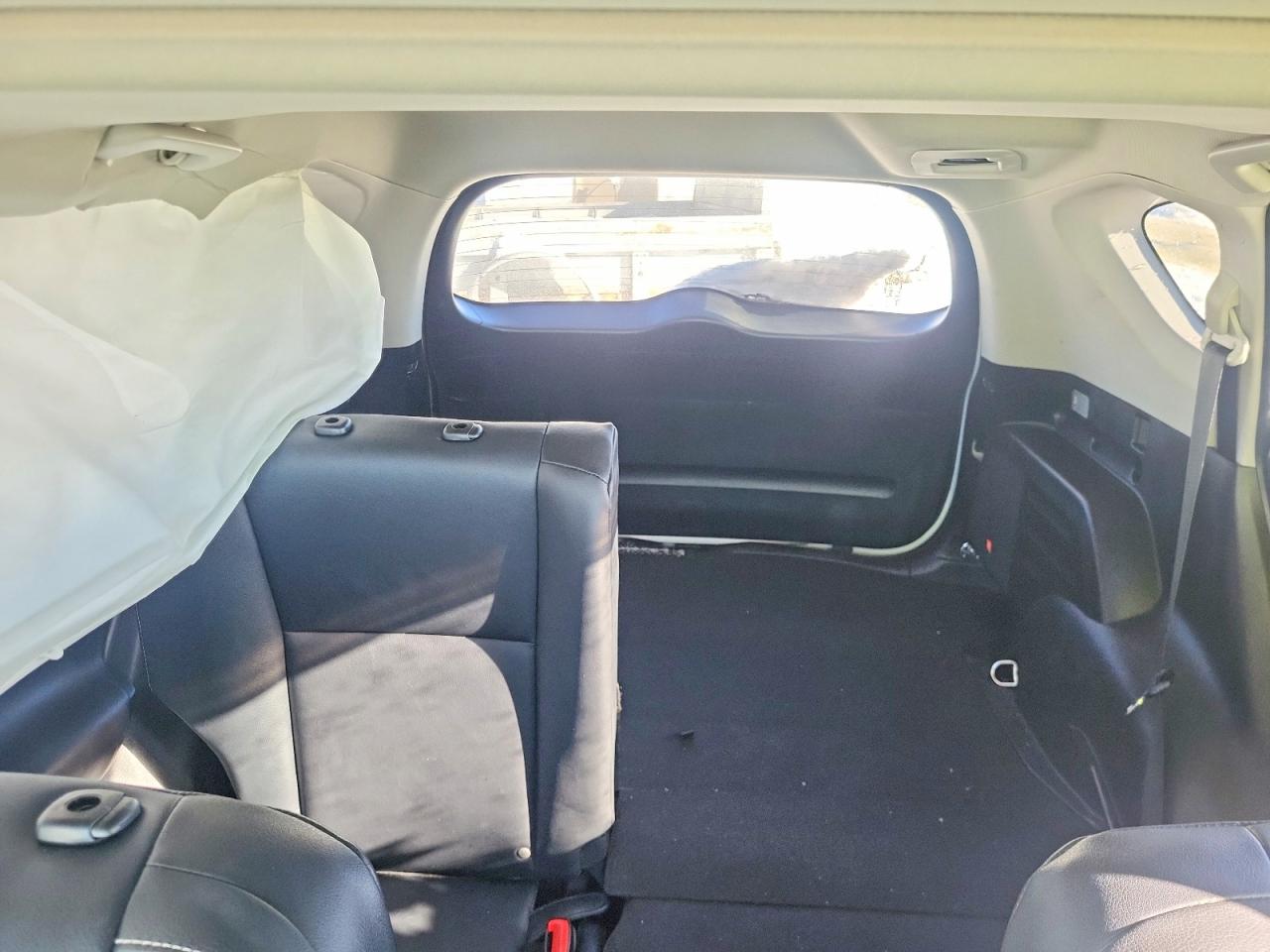 2014 TOYOTA RAV4 LIMITED photo 10
