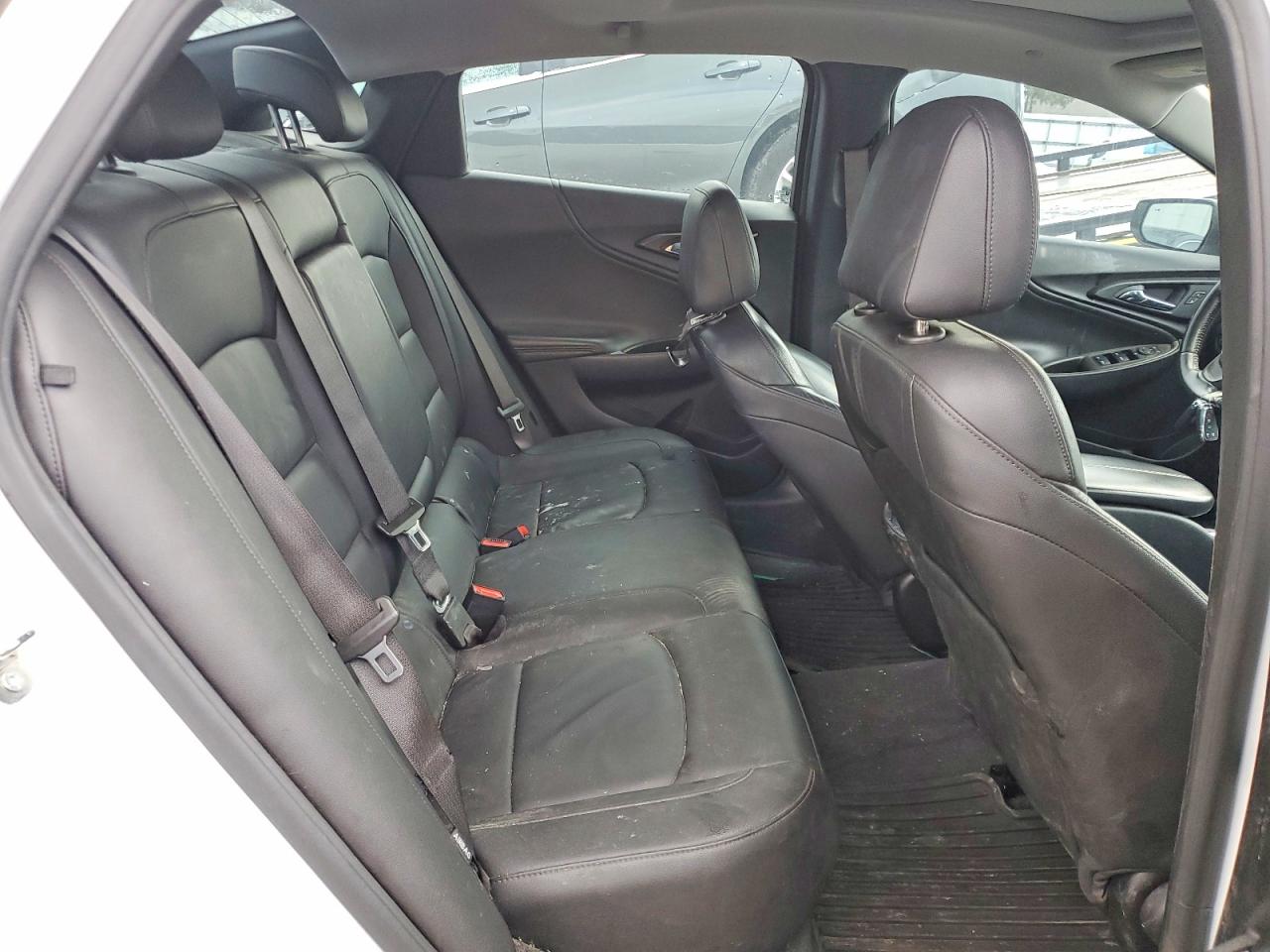 2022 CHEVROLET MALIBU LT photo 10
