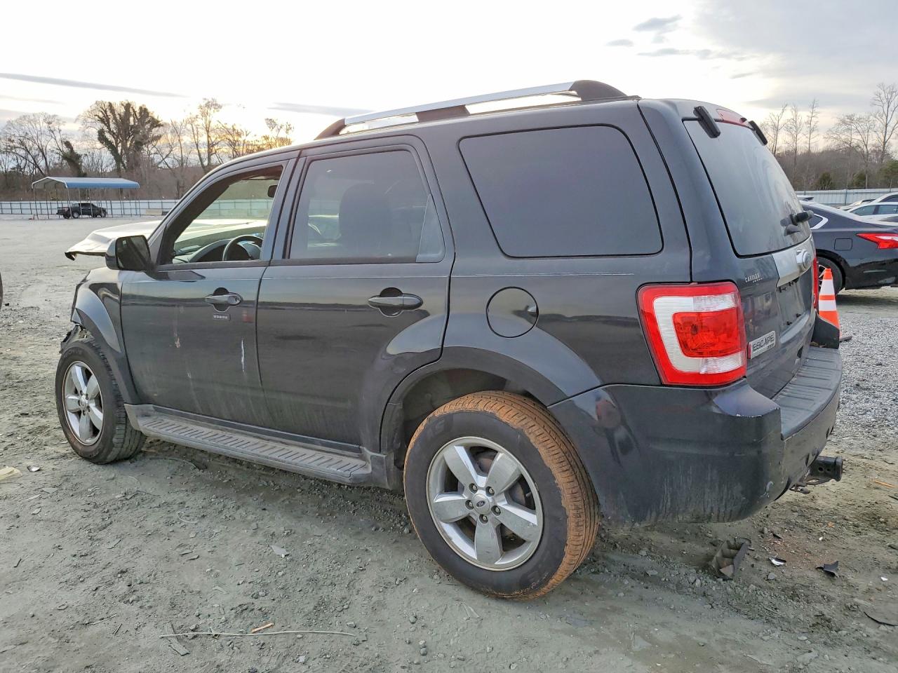 2011 FORD ESCAPE LIMITED photo 3