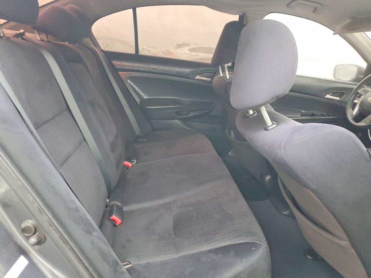 2012 HONDA ACCORD LX photo 19