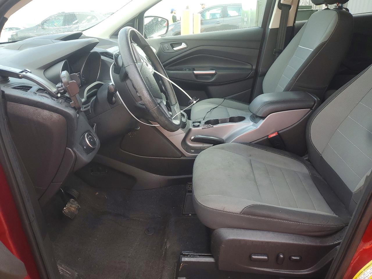 2015 FORD ESCAPE SE photo 7