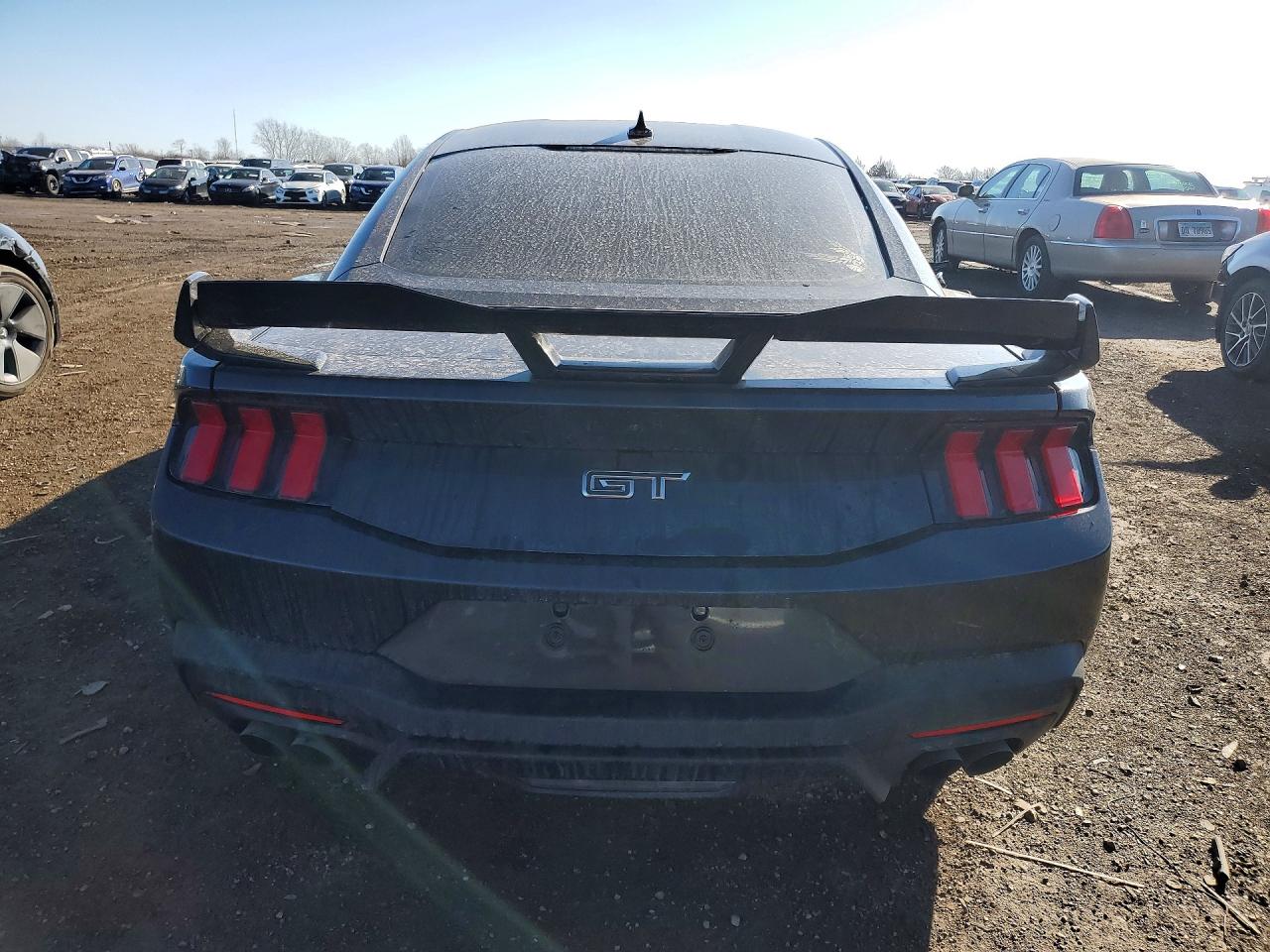 2024 FORD MUSTANG GT photo 11
