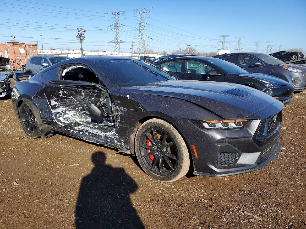 2024 FORD MUSTANG GT photo 7