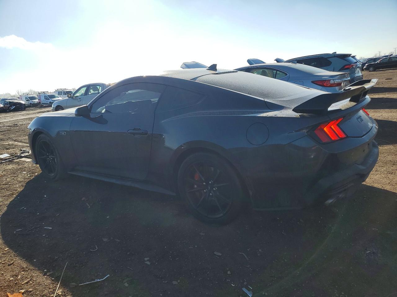 2024 FORD MUSTANG GT photo 3