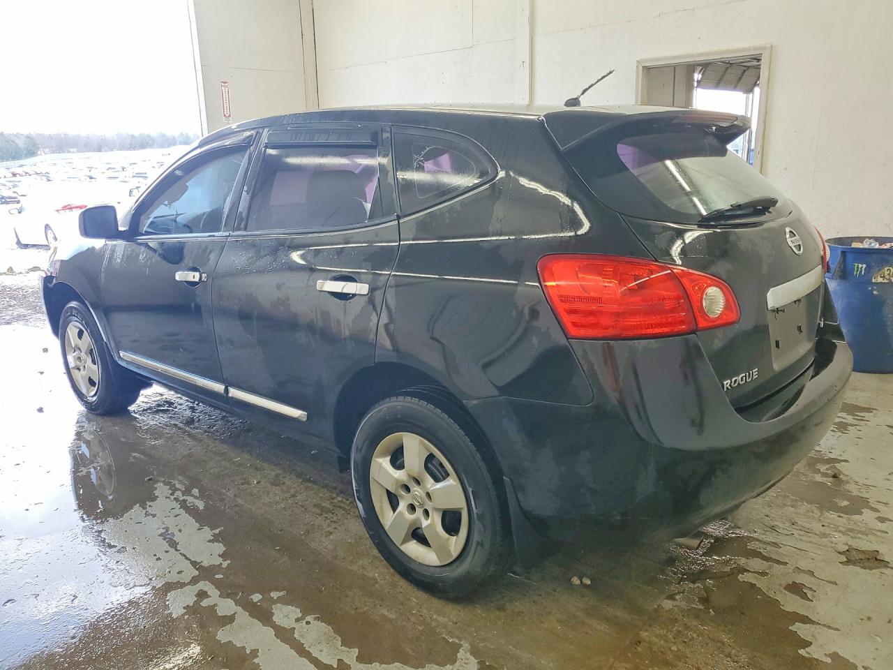 2011 NISSAN ROGUE S photo 4