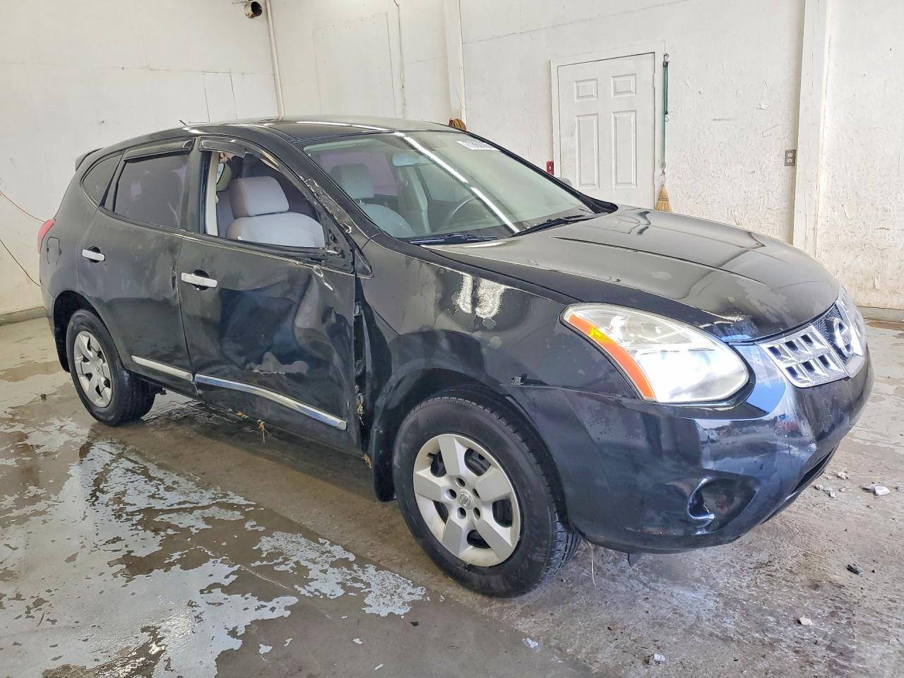 2011 NISSAN ROGUE S photo 10