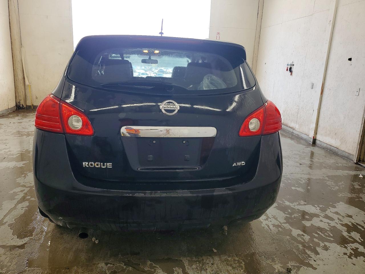 2011 NISSAN ROGUE S photo 16