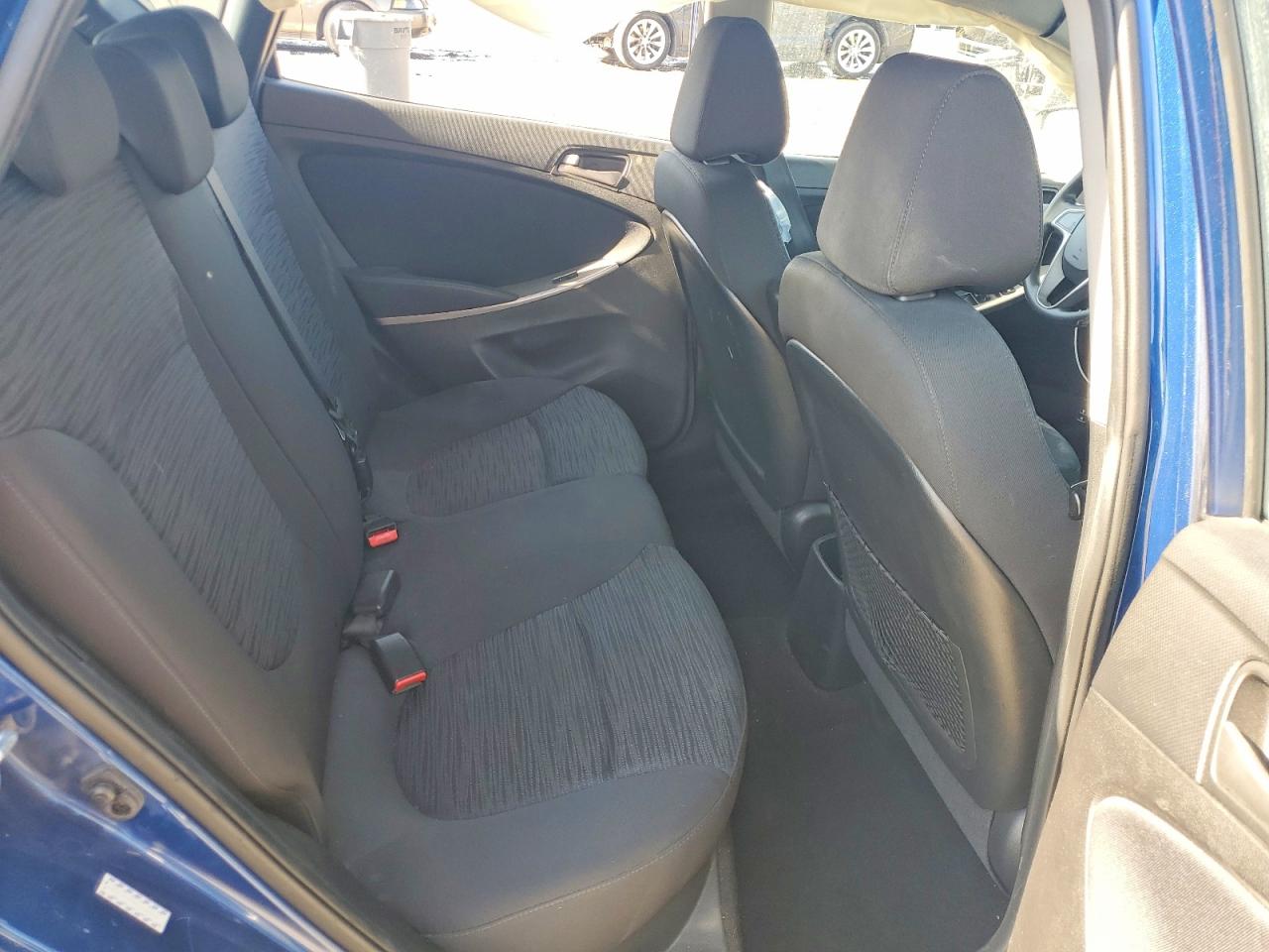 2016 HYUNDAI ACCENT SE photo 10