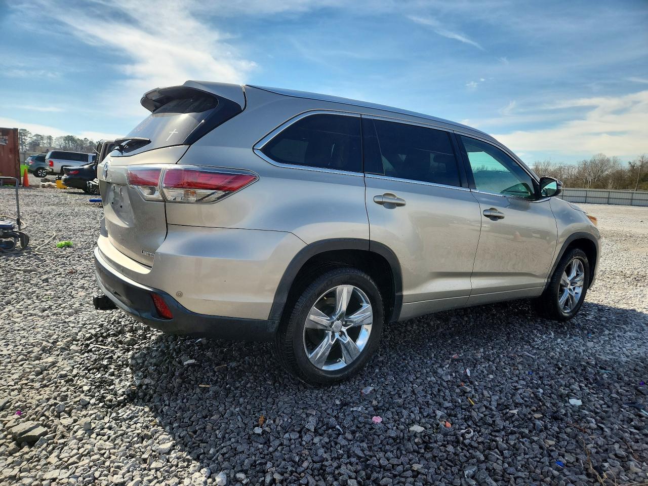 2016 TOYOTA HIGHLANDER LIMITED photo 3