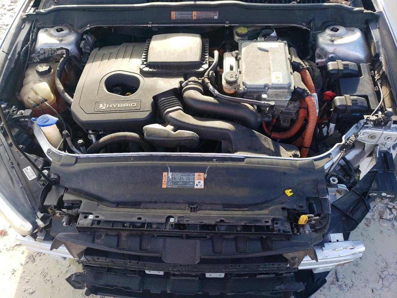 2016 FORD FUSION SE HYBRID photo 11