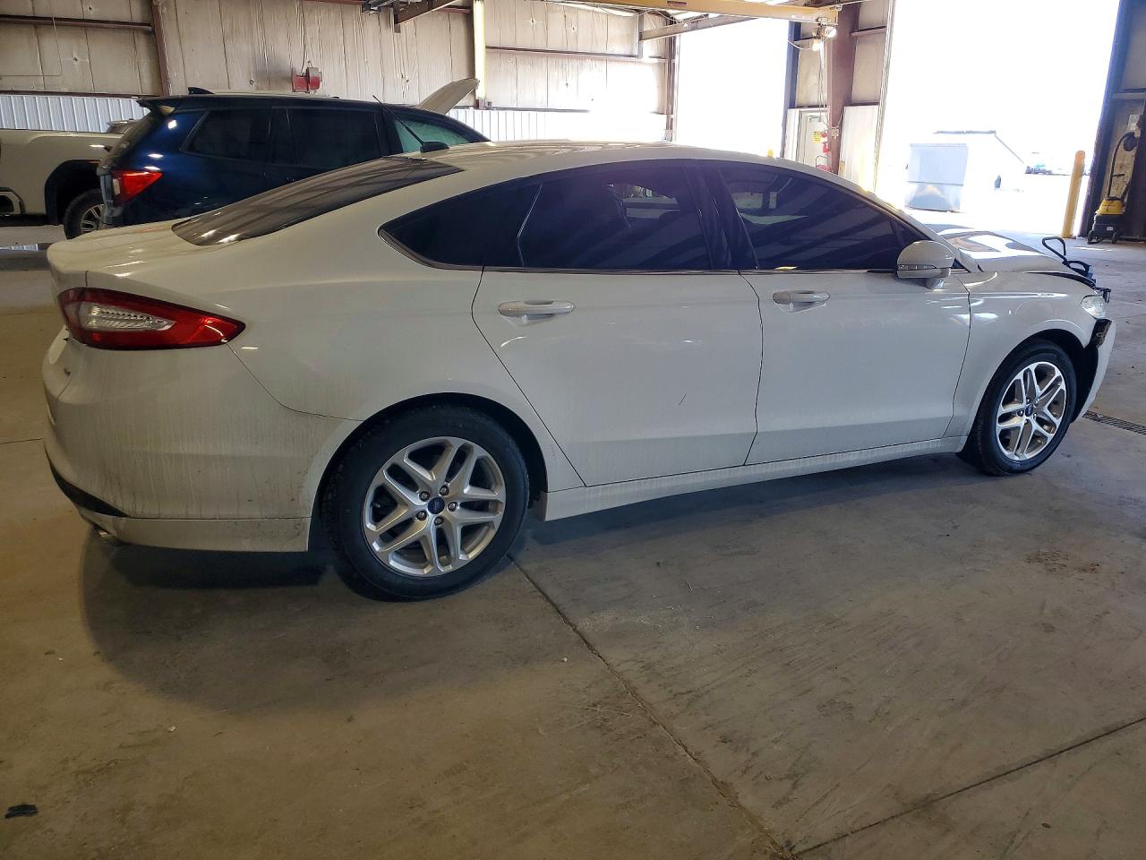 2013 FORD FUSION SE photo 3
