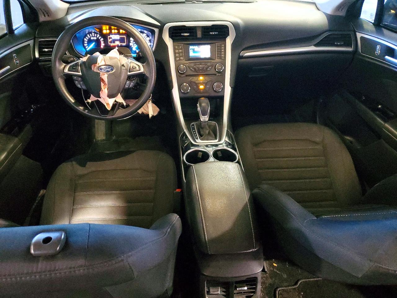 2013 FORD FUSION SE photo 8