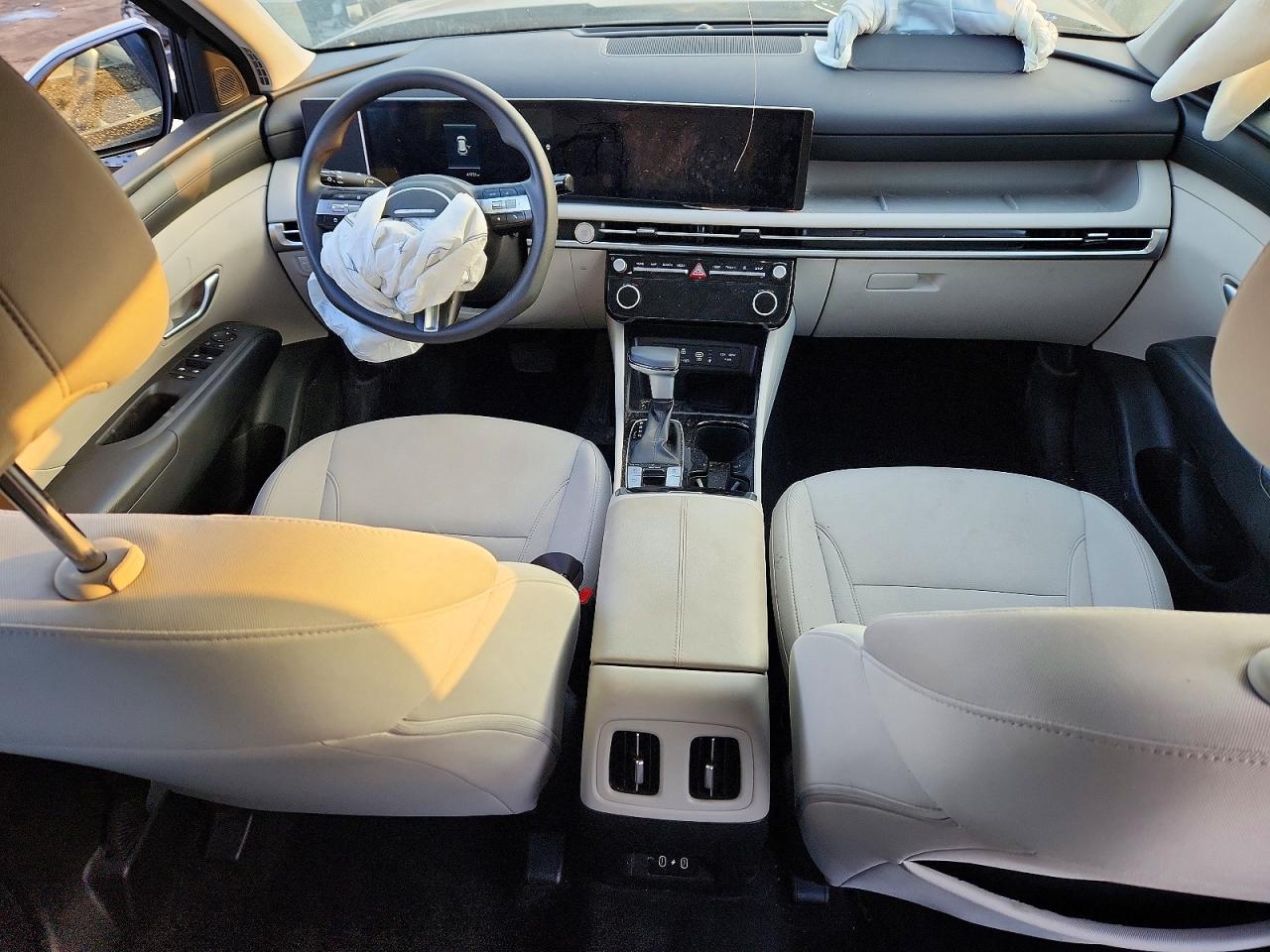 2025 HYUNDAI TUCSON SEL photo 8