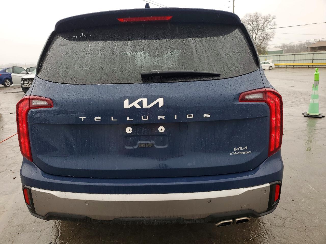 2025 KIA TELLURIDE S photo 11