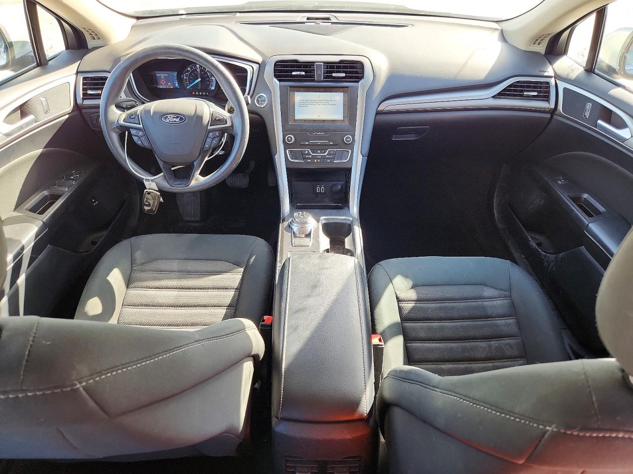2019 FORD FUSION SE photo 15