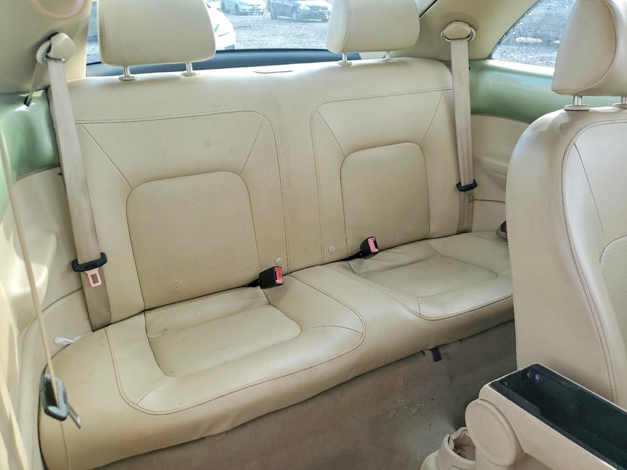 2008 VOLKSWAGEN NEW BEETLE S photo 19