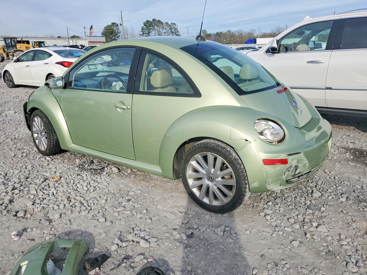 2008 VOLKSWAGEN NEW BEETLE S photo 3