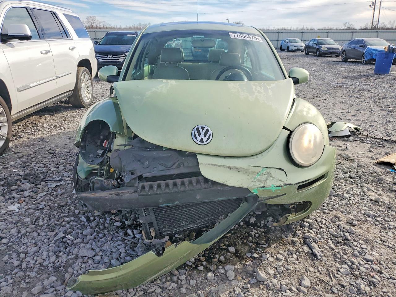 2008 VOLKSWAGEN NEW BEETLE S photo 9
