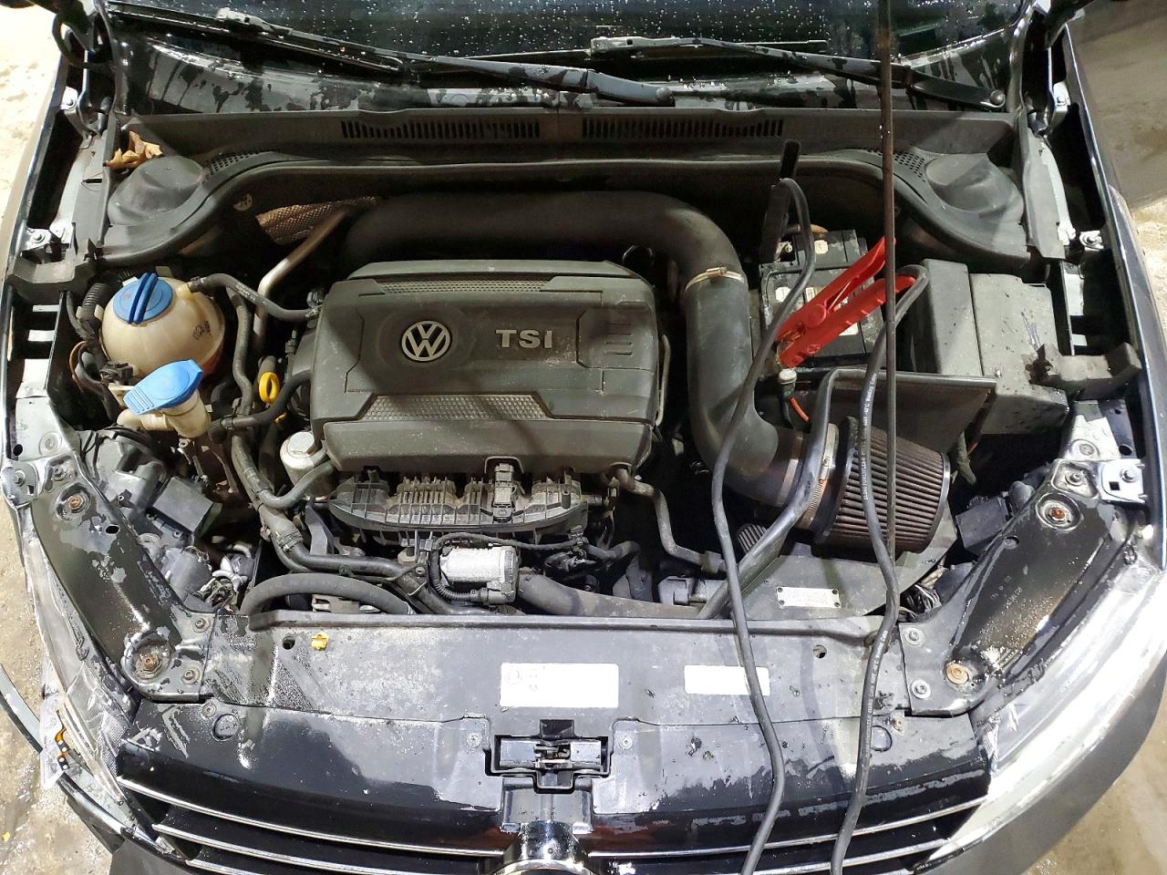 2016 VOLKSWAGEN JETTA SPORT photo 21