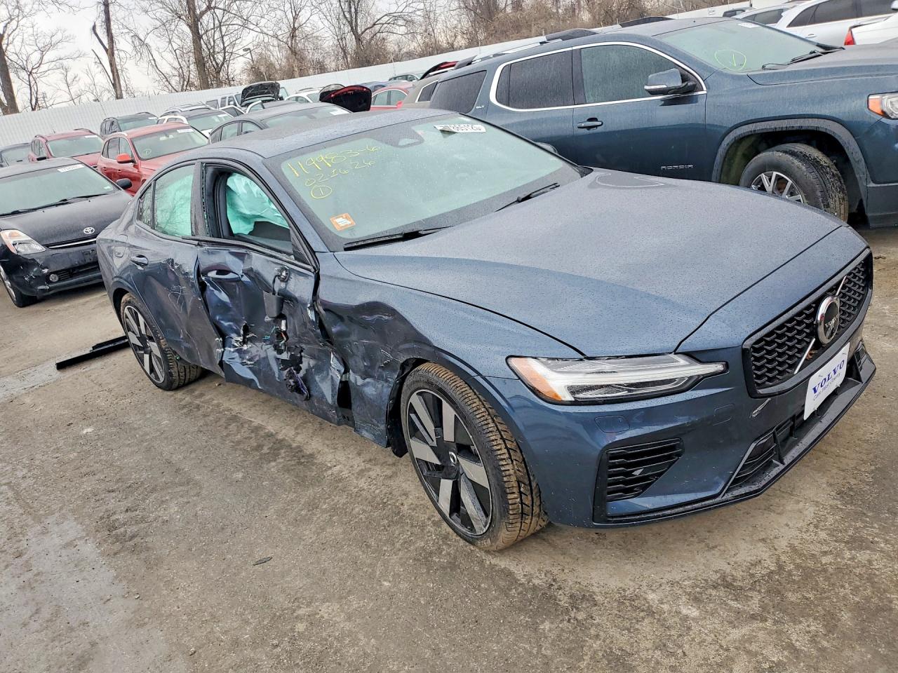 2024 VOLVO S60 ULTIMATE photo 10