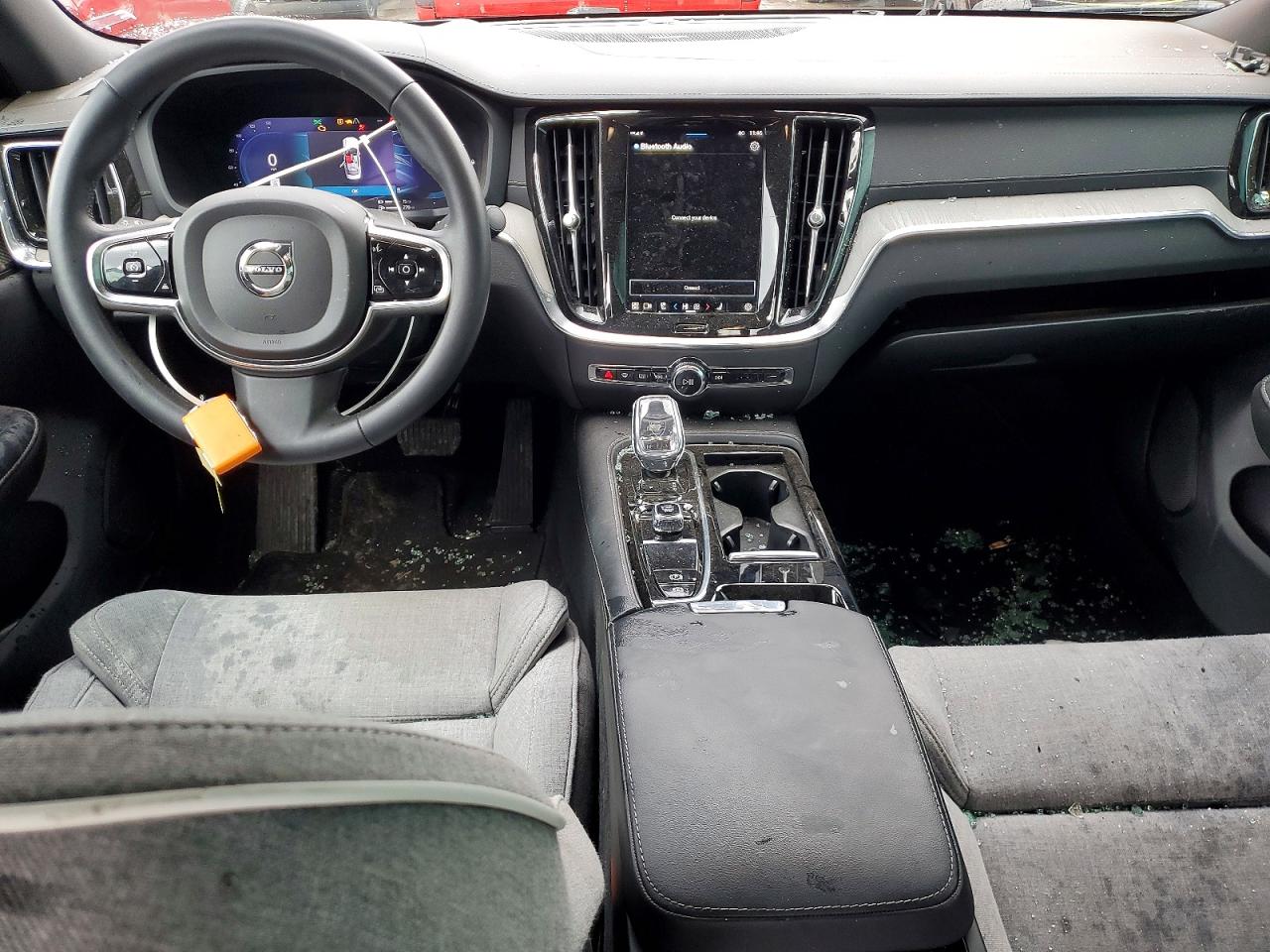 2024 VOLVO S60 ULTIMATE photo 22