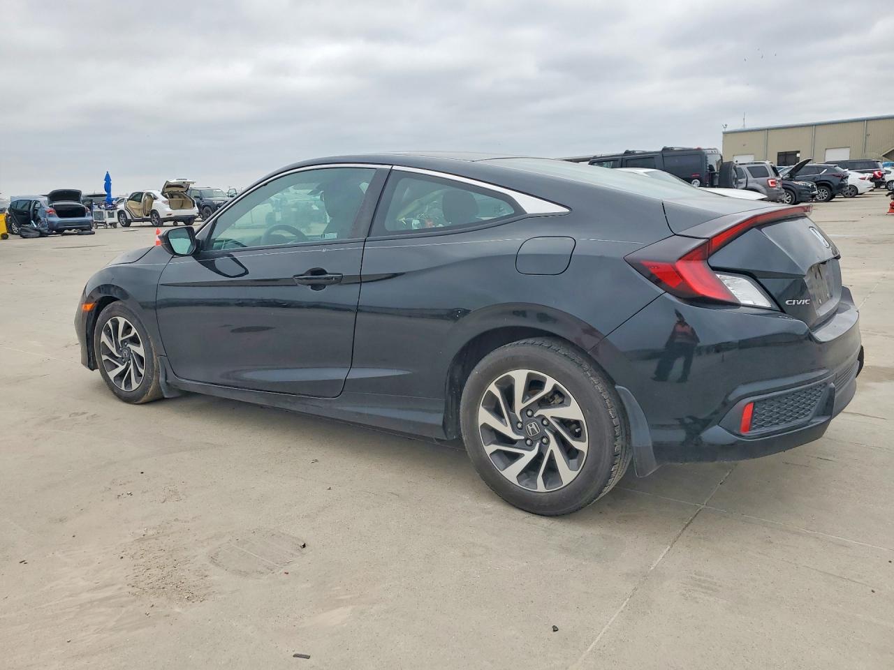 2020 HONDA CIVIC LX photo 3