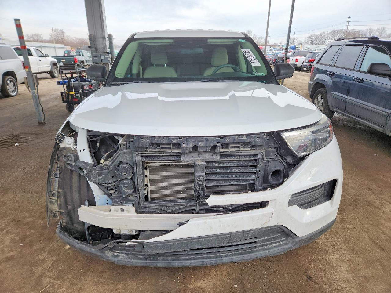 2020 FORD EXPLORER photo 5