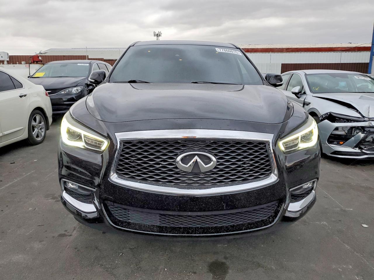 2020 INFINITI QX60 photo 9